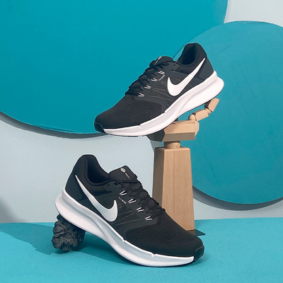 Nike/耐克正品男女轻便休闲运动透气耐磨跑步鞋DR2695-002