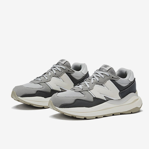 New Balance/NB正品运动大童轻便透气舒适百搭低帮休闲鞋GC5740RT