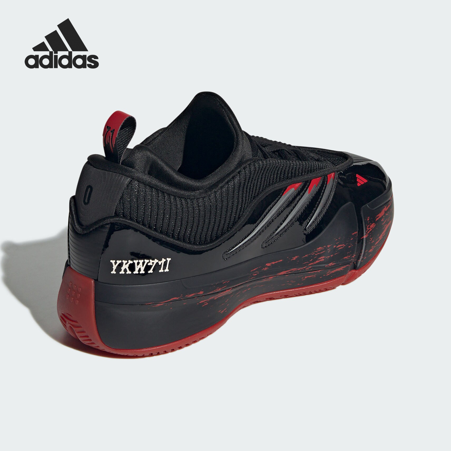 阿迪达斯男女缓震耐磨专业篮球鞋