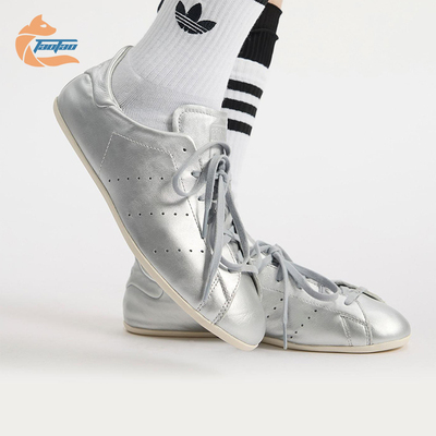 Adidas/阿迪达斯正品三叶草女士透气经典薄底系带运动鞋JQ6427