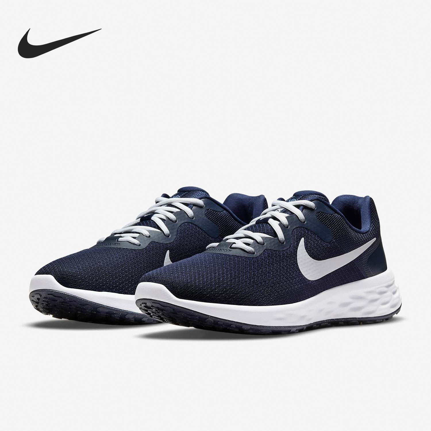 男子轻便缓震休闲跑步鞋耐克