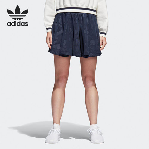 阿迪达斯女子运动休闲短裙