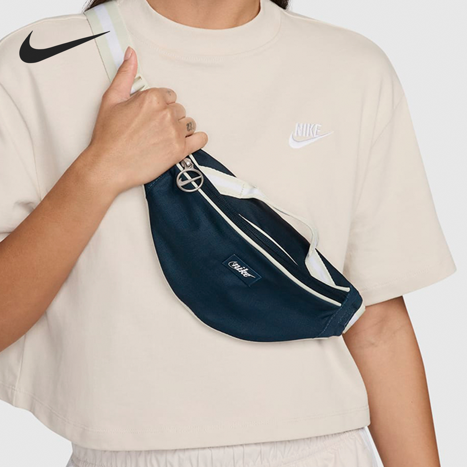 Nike/耐克正品新款男女款户外骑行运动腰包斜挎包DR6266-478