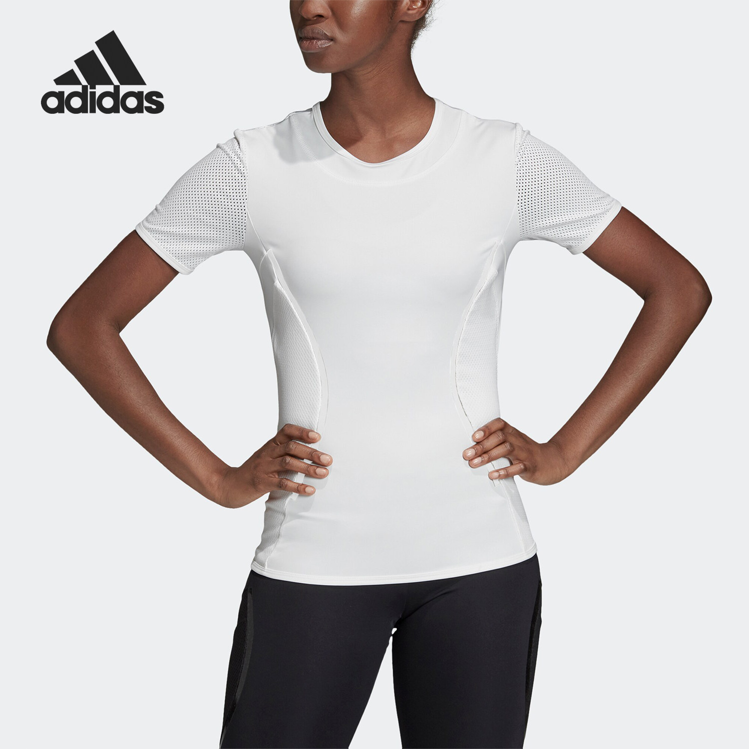 阿迪达斯正品女士短袖透气T恤