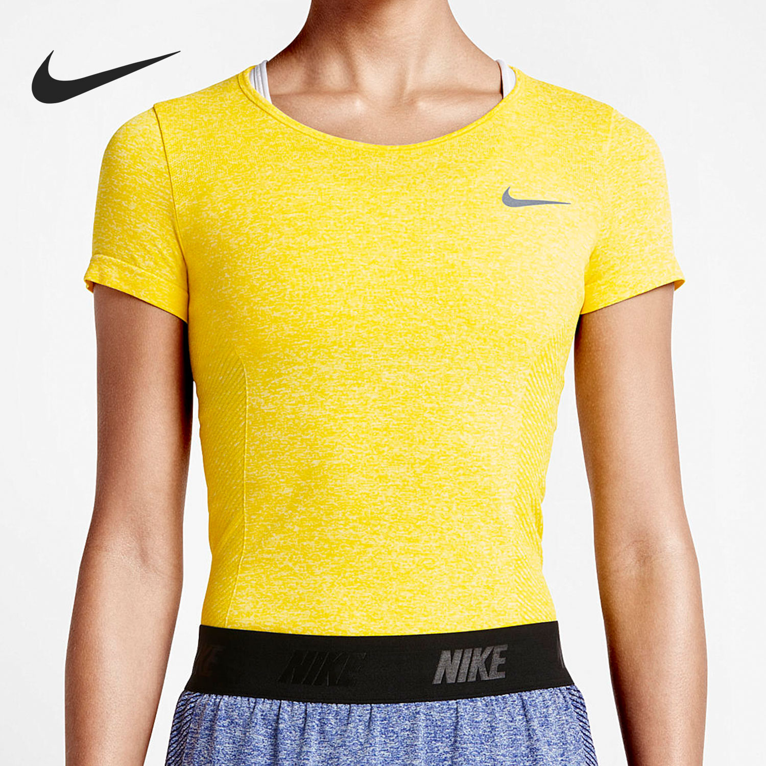Nike/耐克正品2021年新款女子夏季圆领短袖休闲运动T恤725662-741