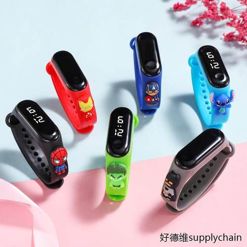 现货卡通公仔儿童手表防