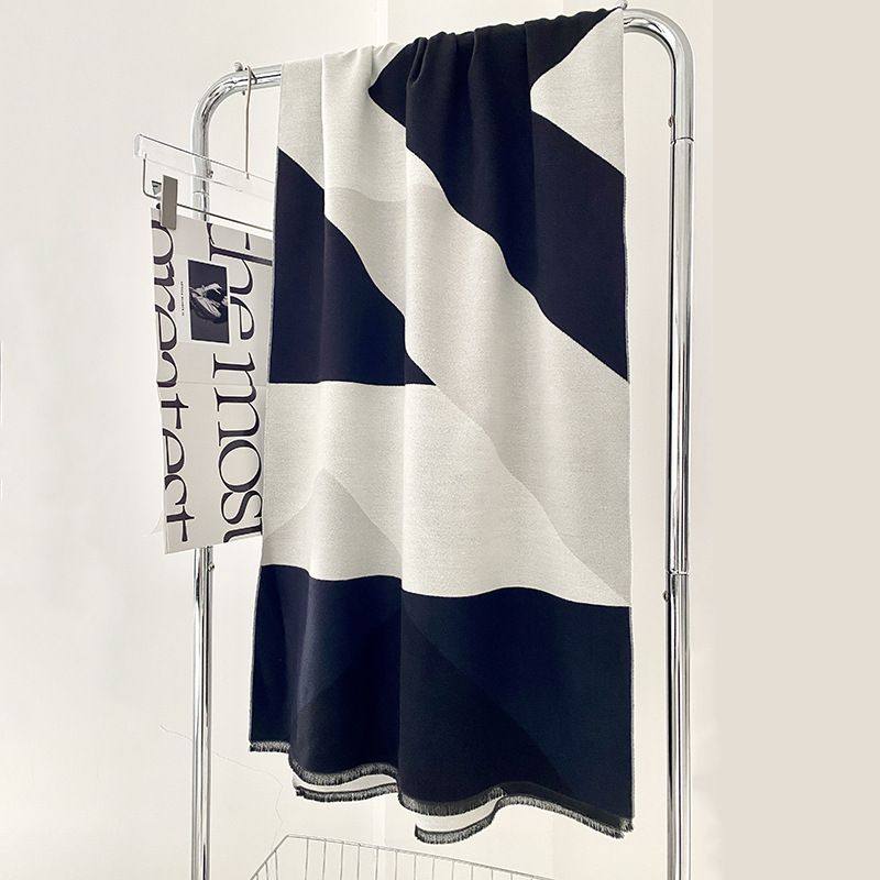 时尚撞色几何提花仿羊绒围巾ins韩系挺阔小流苏大披肩潮一件代发,服饰配件/皮带/帽子/围巾,围巾/丝巾/披肩,淘宝优惠券,粉丝福利购,淘宝优惠卷