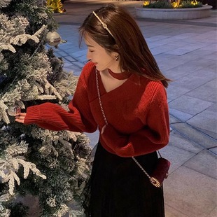 圣诞节穿搭红色挂脖v领套头毛衣女春季高级感内搭打底针织衫上衣