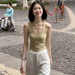 绿色带胸垫挂脖吊带背心女夏外穿设计感小众修身 上衣 辣妹短款 无袖