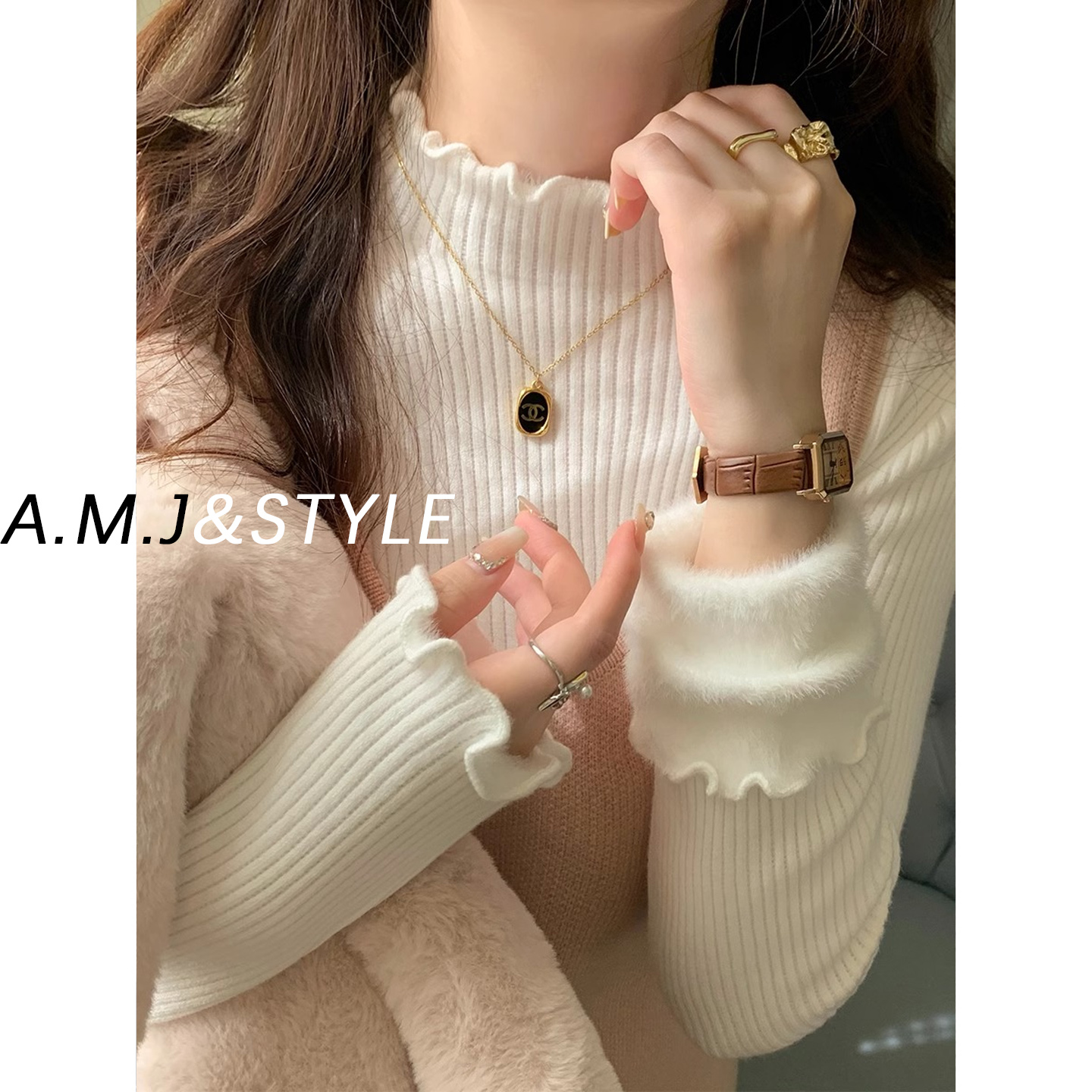 木耳边半高领内搭针织毛衣