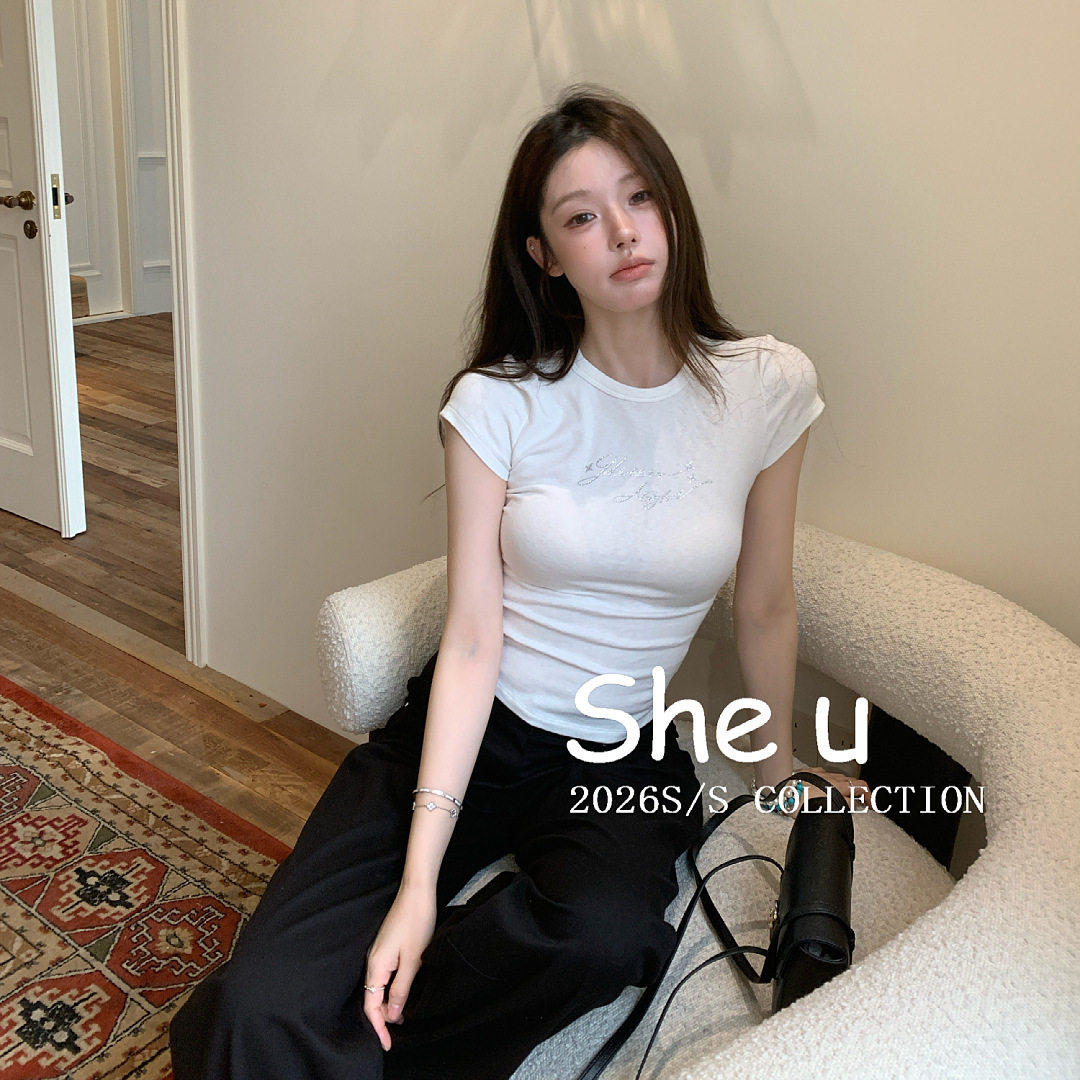 SHE U 少女韩系甜美风刺绣圆领T恤夏季新款时尚百搭显瘦短袖上衣