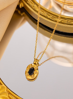 法式复古经典椭圆吊坠镶嵌黑色锆石钛钢项链简约精致中古风饰品