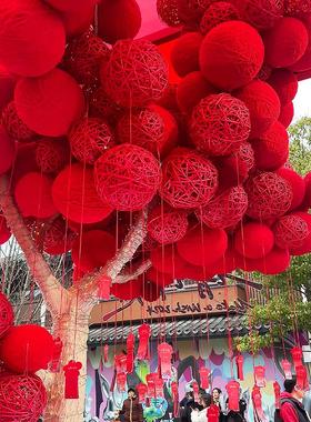 新年春节红色藤球竹条装饰品店铺商场氛围布置2025结婚环创喜庆.