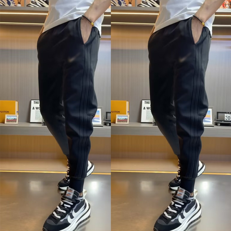 2025秋冬新款加厚加绒男士卫裤百搭休闲裤保暖时尚潮流运动束脚裤,男装,卫裤,淘宝优惠券,粉丝福利购,淘宝优惠卷