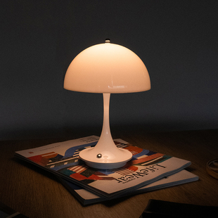 三棵松丹麦韩风简约极简台灯卧室床头灯充电装饰客厅氛围感蘑菇灯