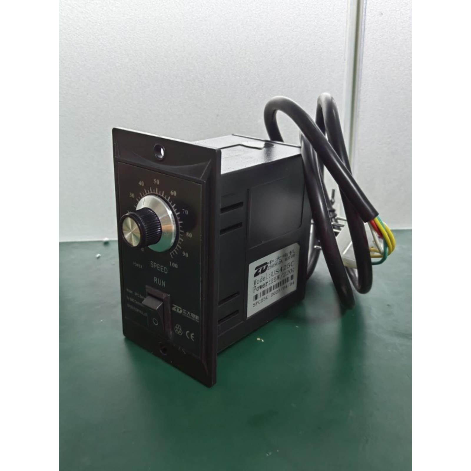 Zd中型和大型Us调速器Us590C Us5120C交流微齿轮调速电机调速器