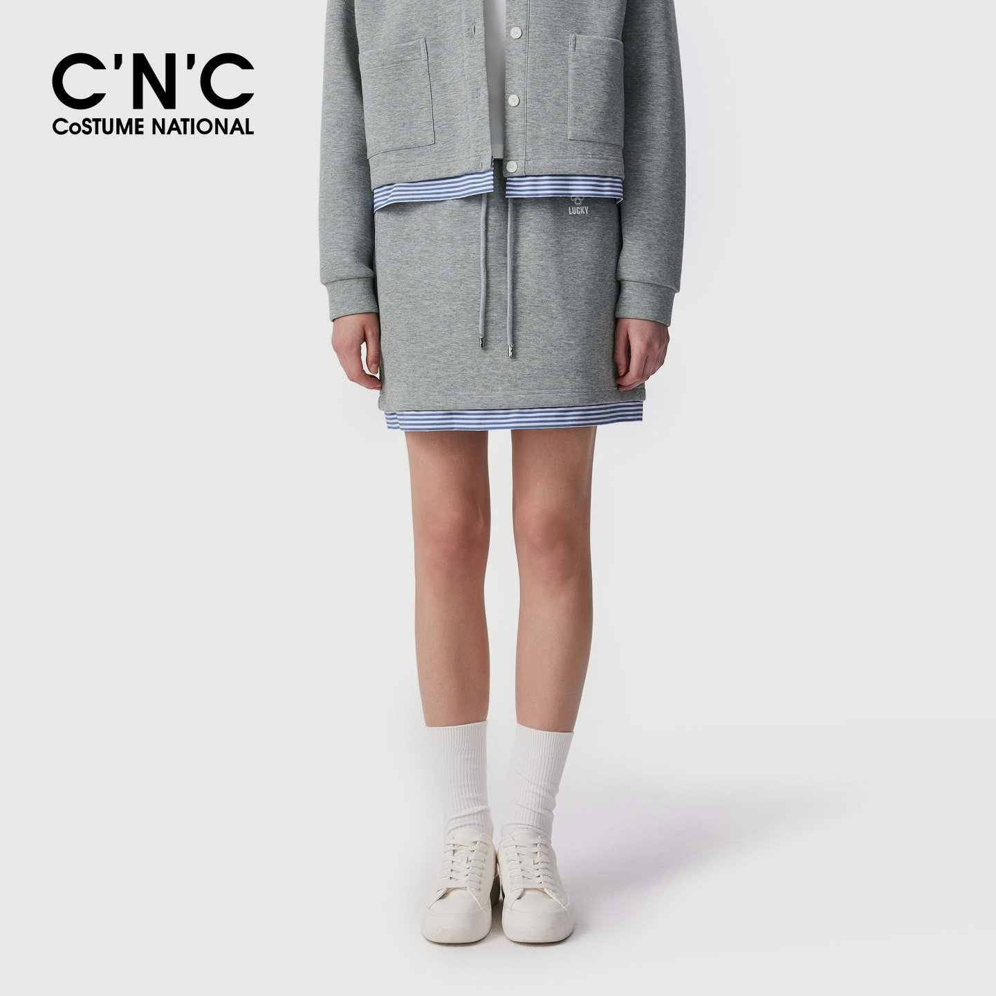CNC女装抽绳松紧腰A字卫衣短裙2026秋冬条纹假两件休闲半身裙
