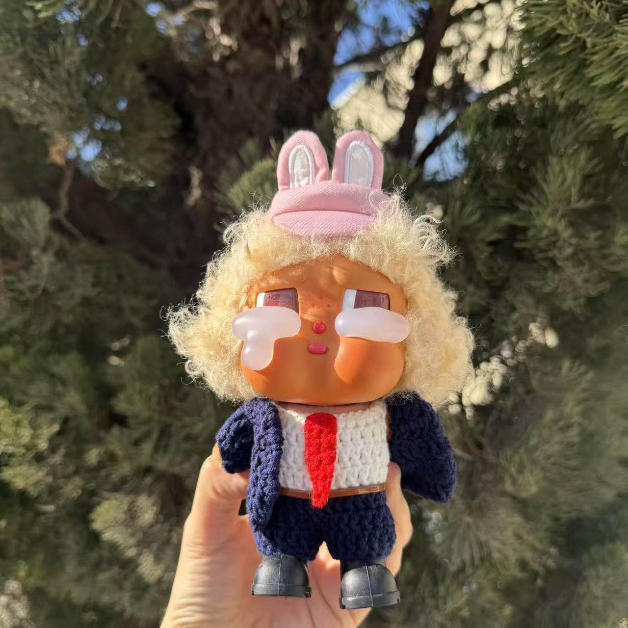 哭娃全速启航西服西装服娃衣crybaby手作钩织衣服vacation小粉帽,模玩/动漫/周边/娃圈三坑/桌游,潮玩娃衣,淘宝优惠券,粉丝福利购,淘宝优惠卷