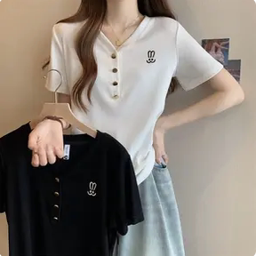 正肩短袖 P09夏季 t恤女设计感微胖mm显瘦刺绣绝美别致独特v领上衣