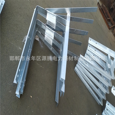 高铁桥墩吊围栏墩台检查设备检查梯水平支架角钢挡板角钢悬臂端