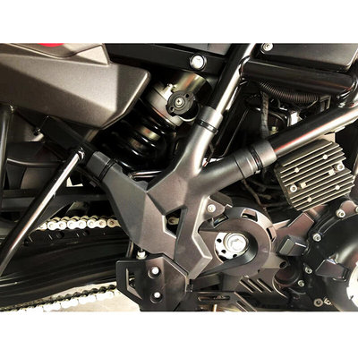 适用 宝马 F800GS ADV F700GS F650GS 改装车架保护盖 左右保护罩