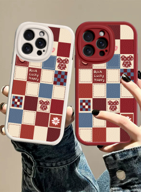 适用于苹果15promax手机壳新款14plus的iphone13mini红色格子熊12全包11硅胶xr防摔8plus男7p女6s软壳5潮se23