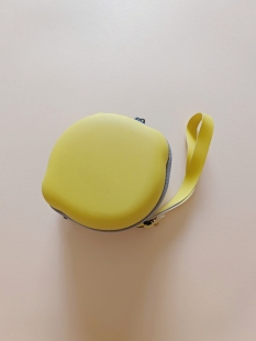 eva内里鹿皮绒云朵形状可戴可拎抗压型折叠太阳镜盒眼镜收纳盒