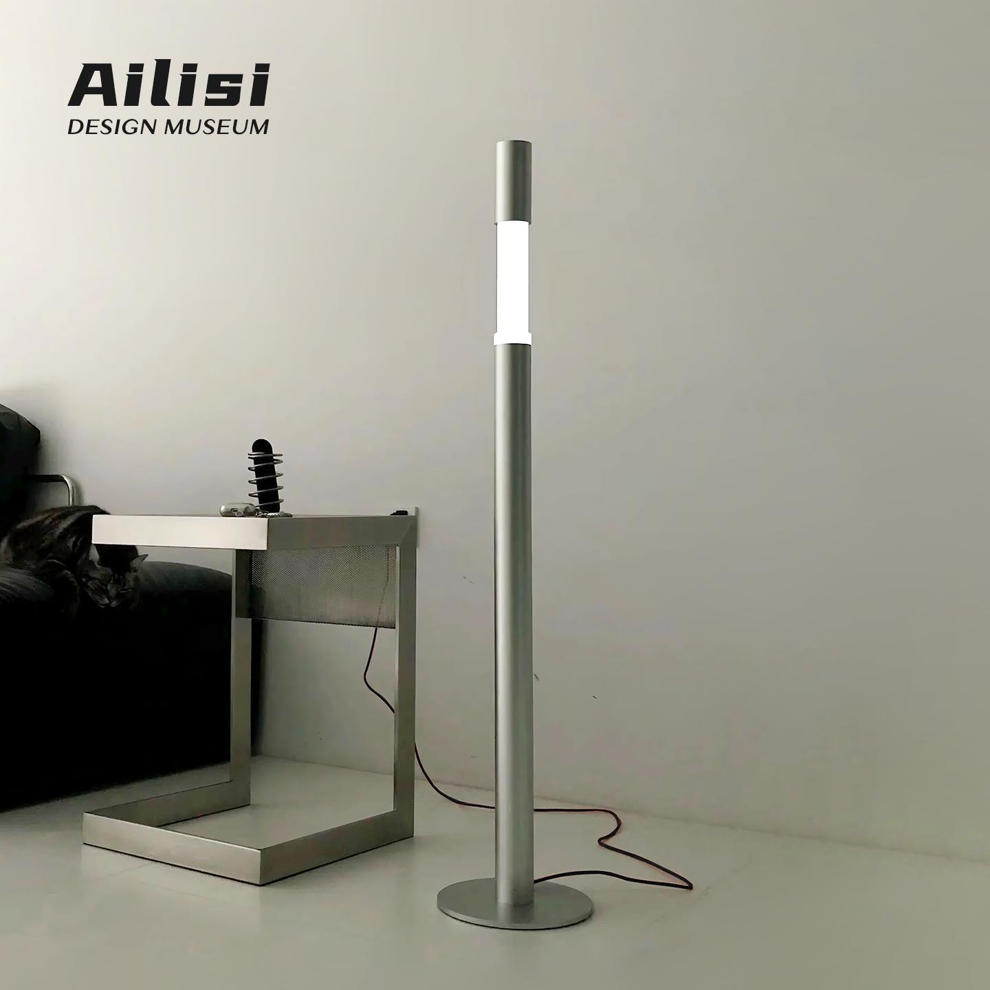 意式极简The Slide落地灯北欧设计客厅沙发卧室书房可升降立式灯