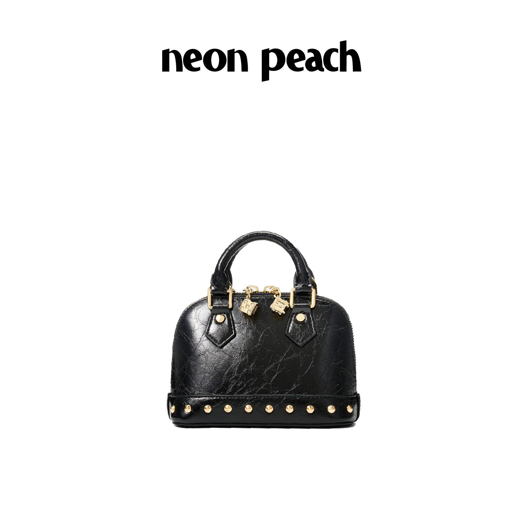霓桃NEON&middot;PEACH原创小众铆钉手提包高级油蜡皮黑色小包贝壳包