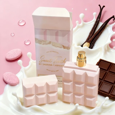 塞布丽娜·卡彭特香水试香