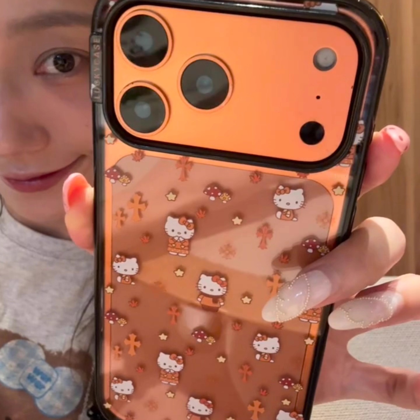 卡通满屏十字架猫咪适用iPhone17ProMax手机壳16苹果15防摔软男女