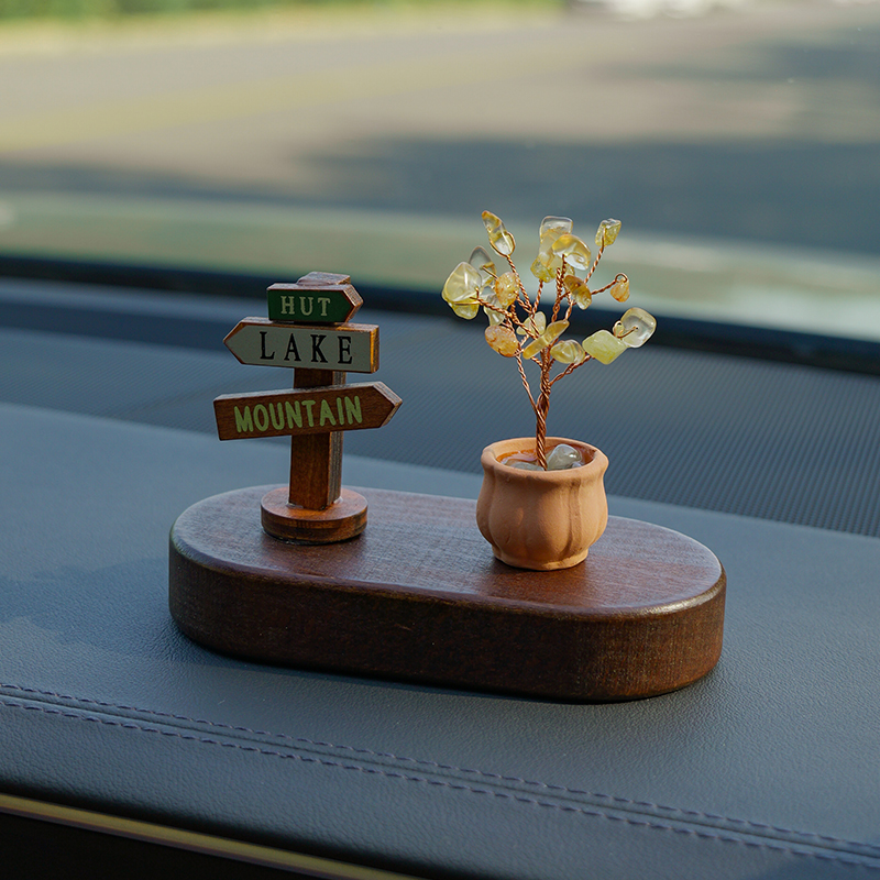 汽车中控屏幕电脑显示器水晶树