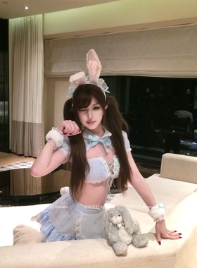 你脸好红shyness-布蕾兔-蕾丝格纹甜美兔子cos套装