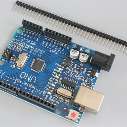 新版 UNO R3 (CH340G) 送数据线 送排针 开发板 改进版 ch340串口