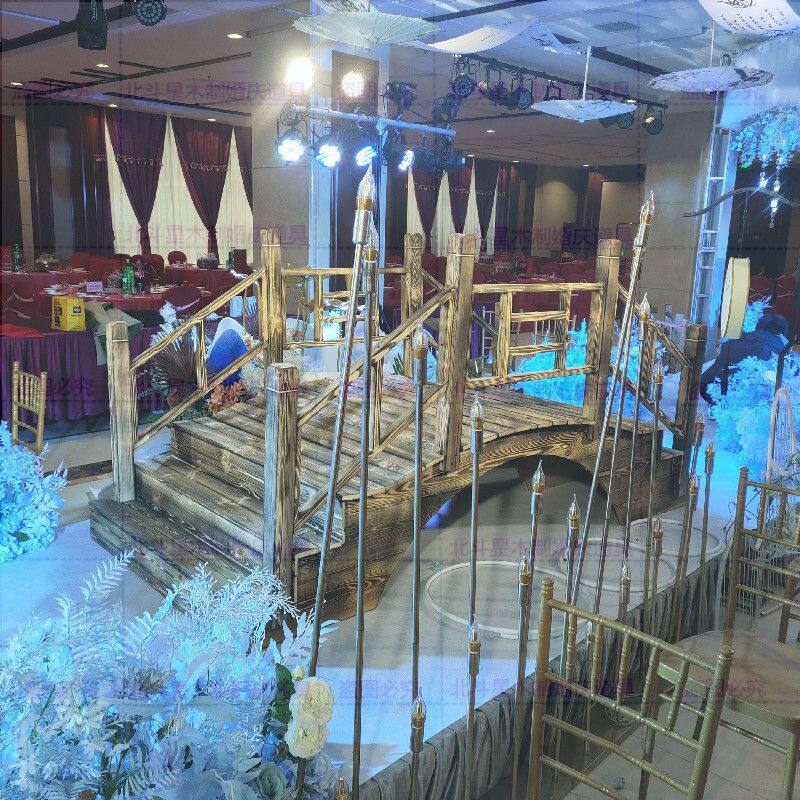 新款中式婚庆道具用品实木鹊桥装饰木制木桥摆件木质小桥拱型桥