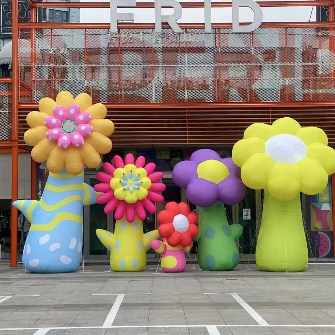 充气花朵气模定制美陈商场悬挂花卉仿真花丛户外营地装扮蘑菇植物