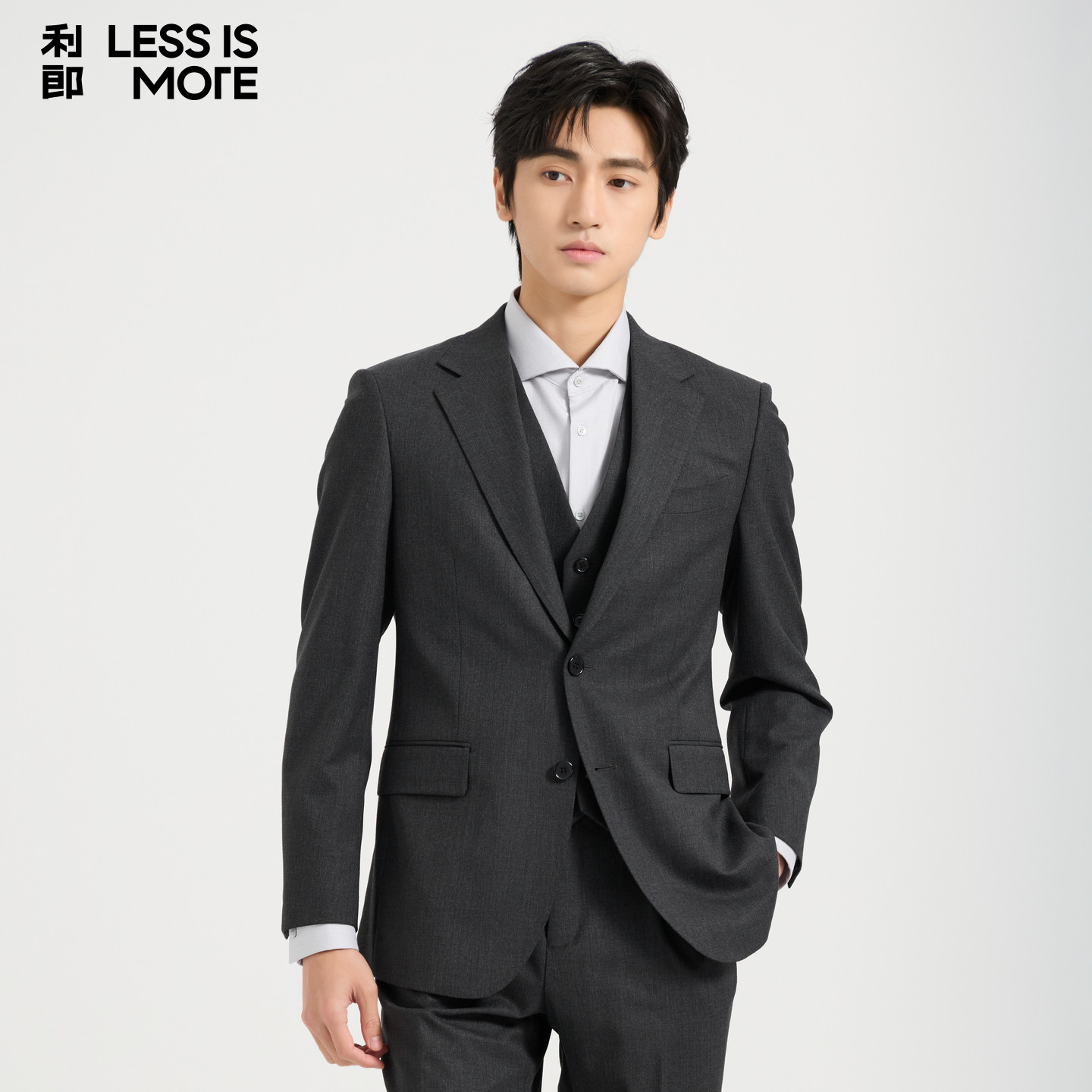 【商场同款】利郎奥莱西服套装2026秋季新款三件套时尚修身西装男