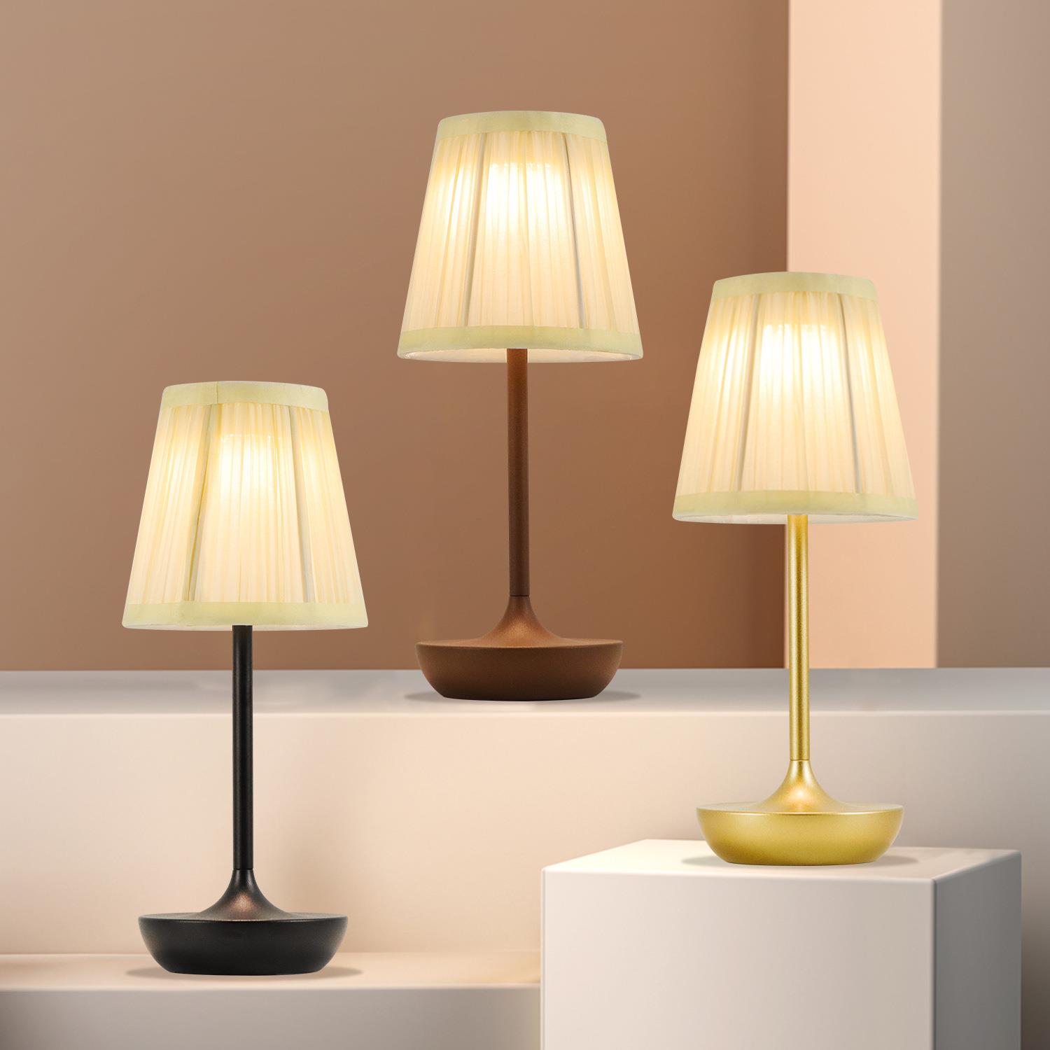 北欧现代创意led充电台灯护眼灯酒吧餐厅咖啡厅装饰氛围 个性桌灯