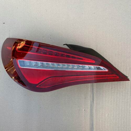 适用奔驰117CLA180CLA200CLA220CLA260等尾灯后大灯拆车件