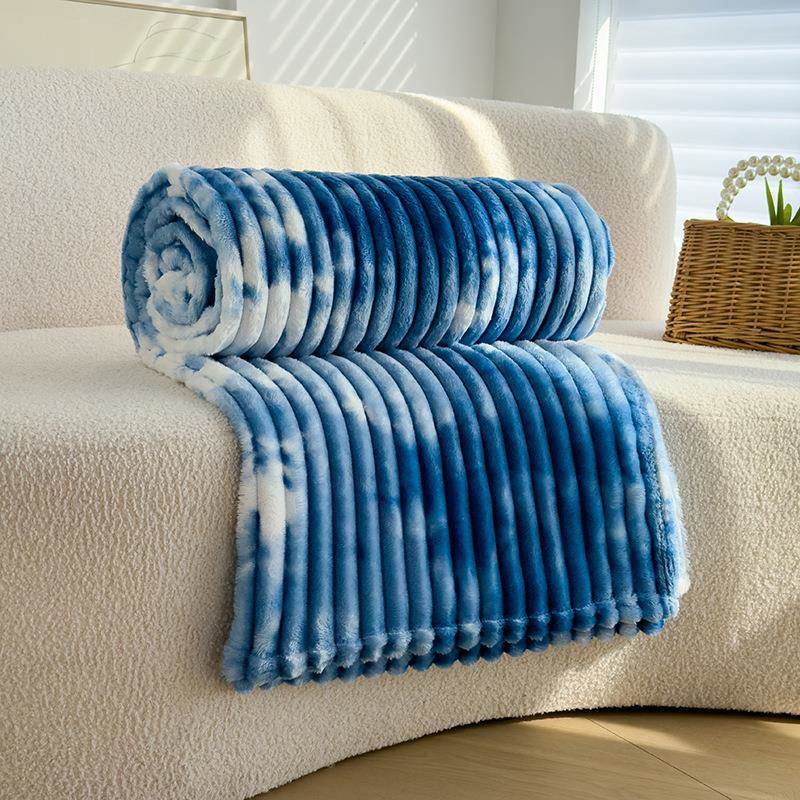 加厚毛毯牛奶绒珊瑚绒法兰绒午休空调毯沙发盖毯办公室礼品小毯子