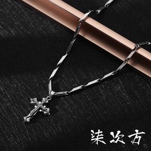 项链男孩潮镶钻十字架吊坠挂件嘻哈百搭男孩网红项链潮配饰品
