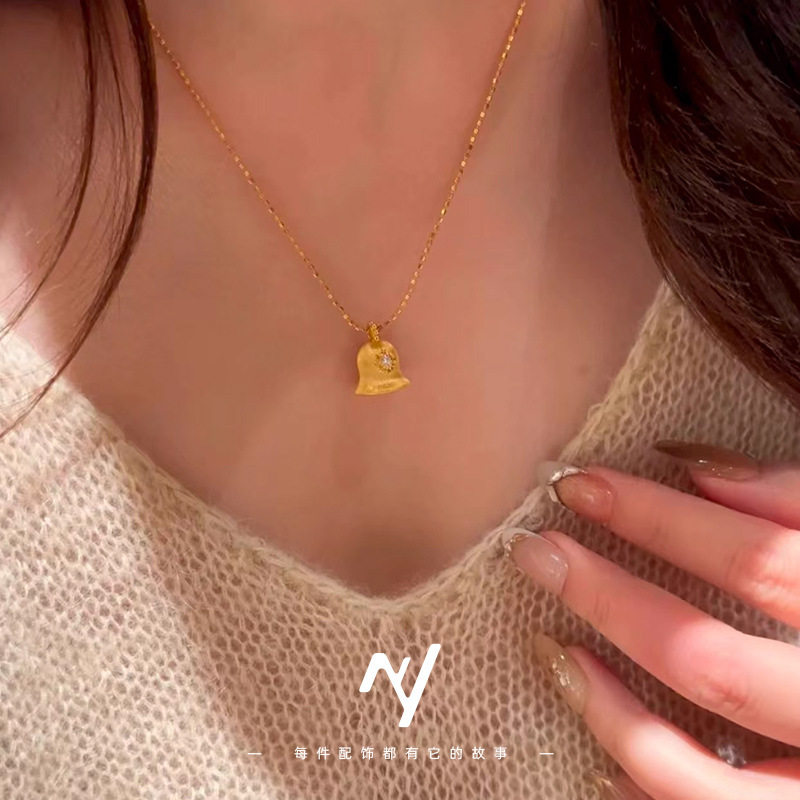 越南沙金拉丝铃铛项链女款锁骨链小众设计百搭时尚仿真金色圣诞