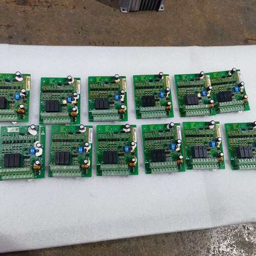 维修变频器CS70RC1扩展卡，成色如图实物议价