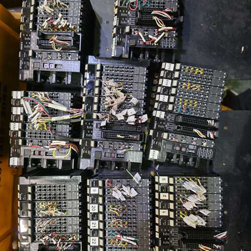 维修欧姆龙NX-ECC203通讯耦合器+ID5342/OD512议价