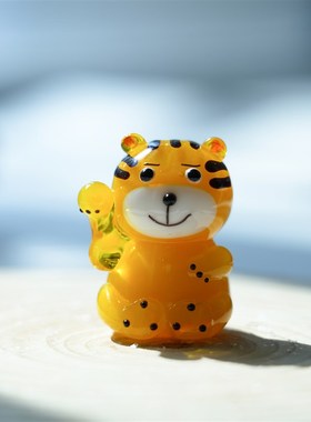 卡通招财虎摆件淄博琉璃办公室家居桌面摆设创意汽车载装饰品礼物