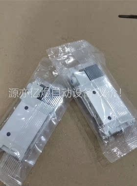 FESTO电磁阀AT-M5-1H2L-S 共4个 200(议价)