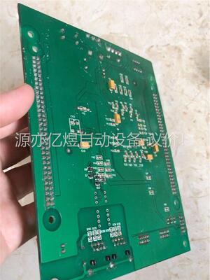 EP1C6Q240C8阿特拉芯片(议价)