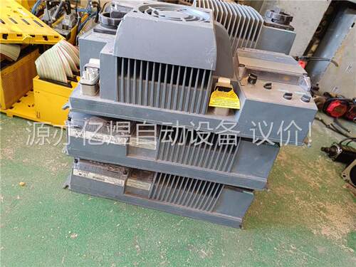 6SL3511-1PE24-0AM0两台，6SL351(议价)