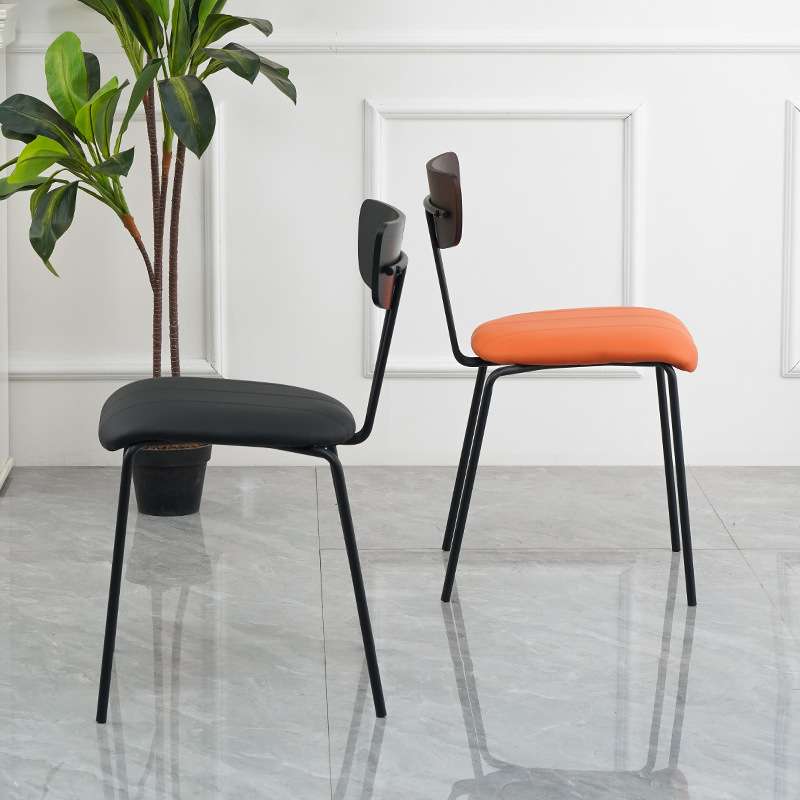 北欧简约现代轻奢餐椅家用餐厅靠背软包椅子设计师款休闲凳子简约