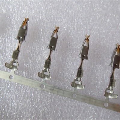 2-929939-1 TE/泰科进口连接器AMP端子插针接插件胶壳护套连接器